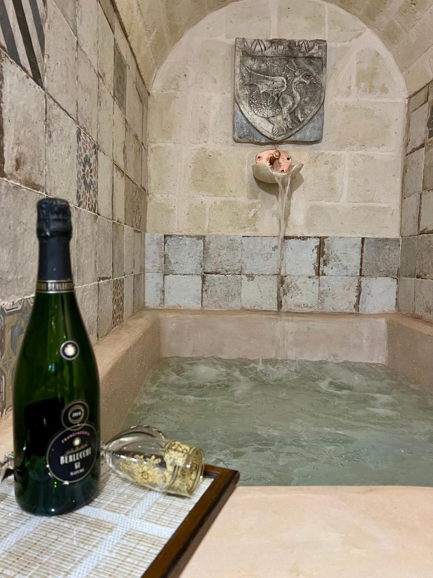 I Trulli Del Tupparello Bed & Breakfast Fasano Dış mekan fotoğraf